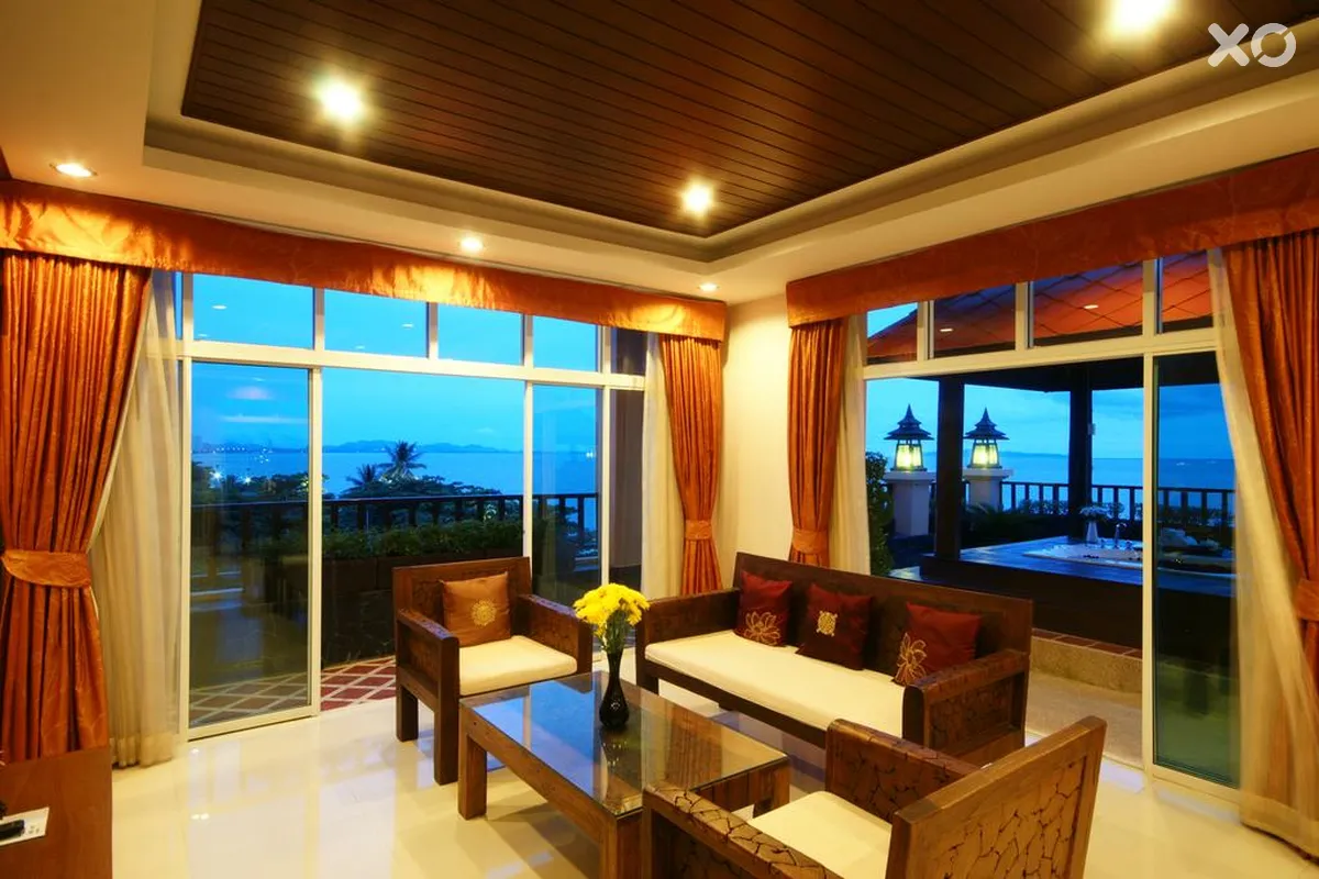 Seaside Jomtien Beach