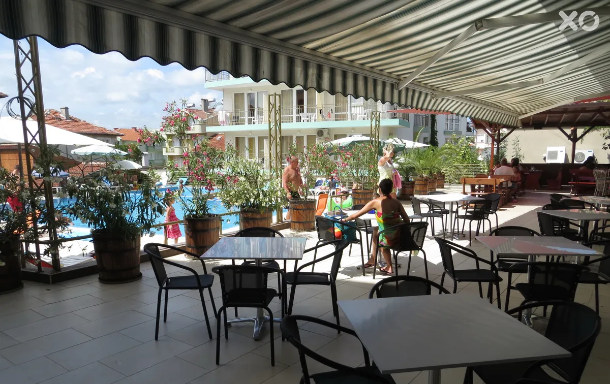 Onyx Hotel