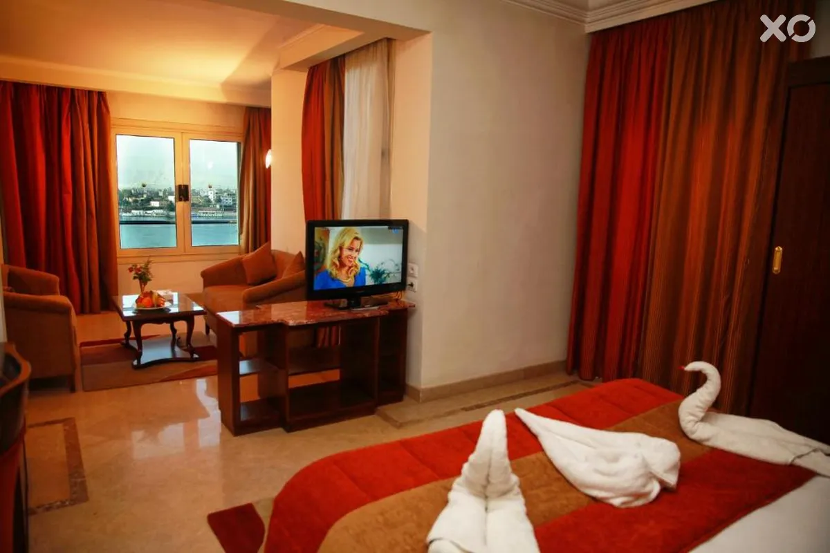 Aracan Eatabe Luxor Hotel