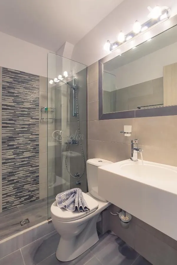 Evelin Hotel & Studios