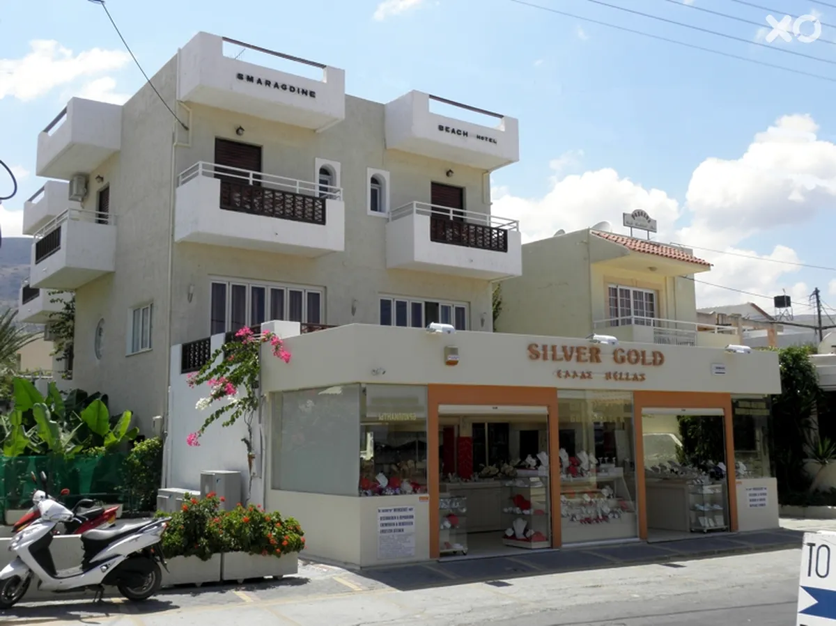 Smaragdine Beach Hotel
