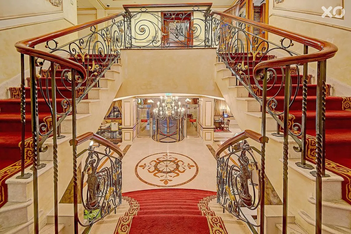 Royal Ascot Hotel