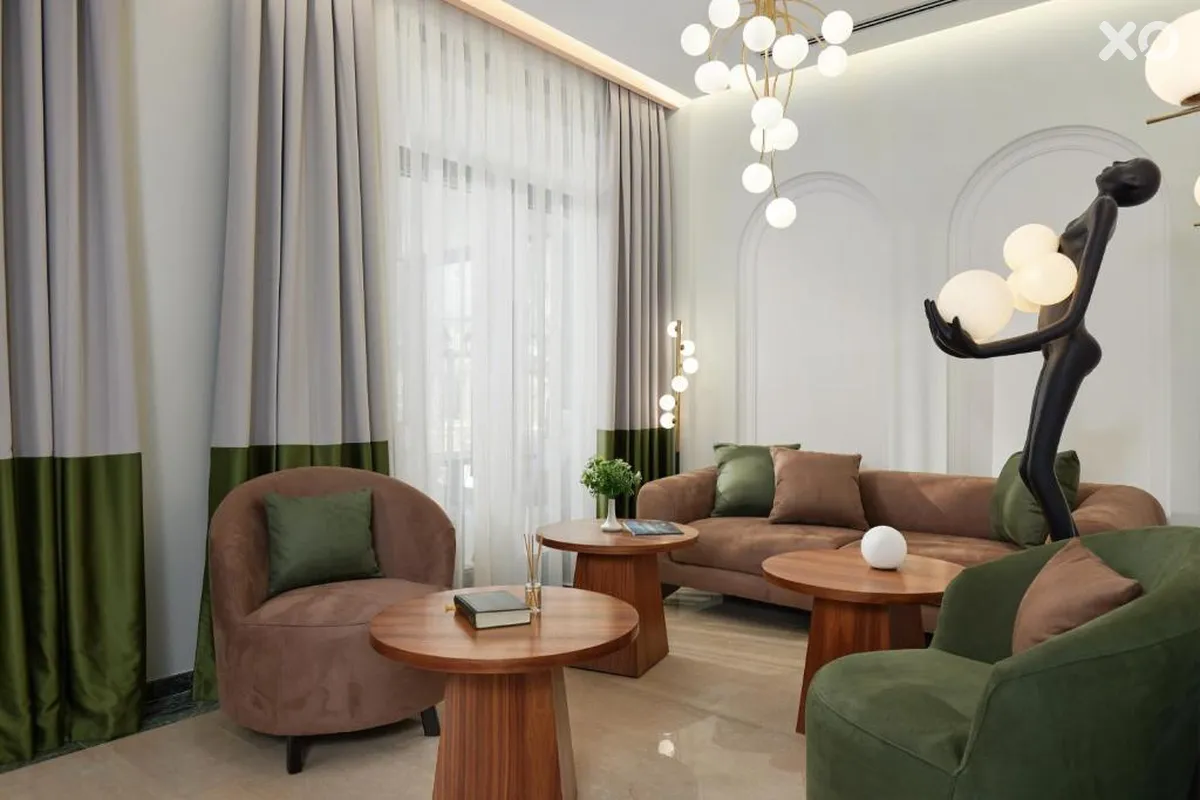 Diplomat Hotel