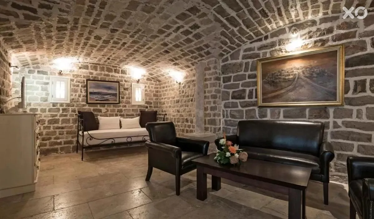 Azimut Hotel
