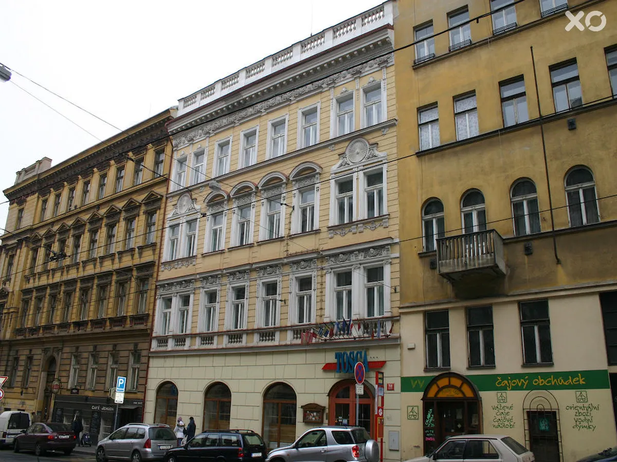 Tosca EA Hotel