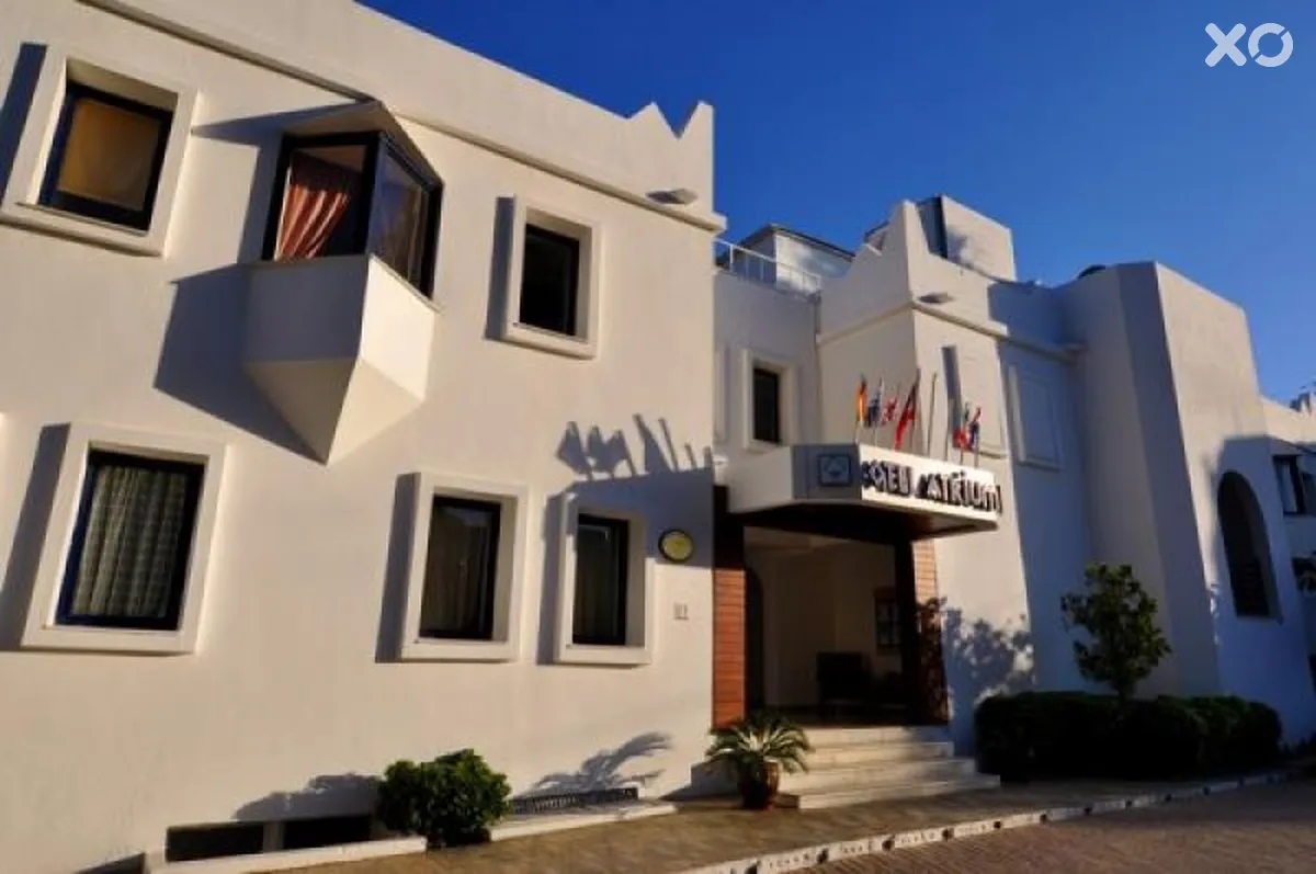 Atrium Hotel