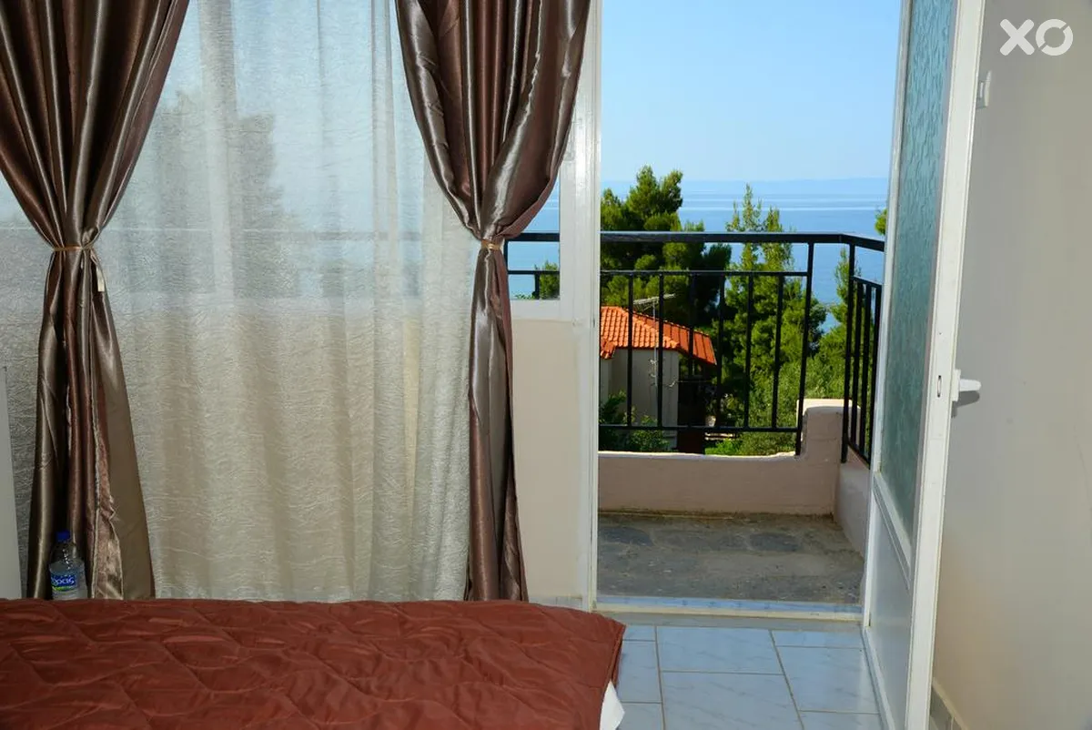 Golden Beach Hotel