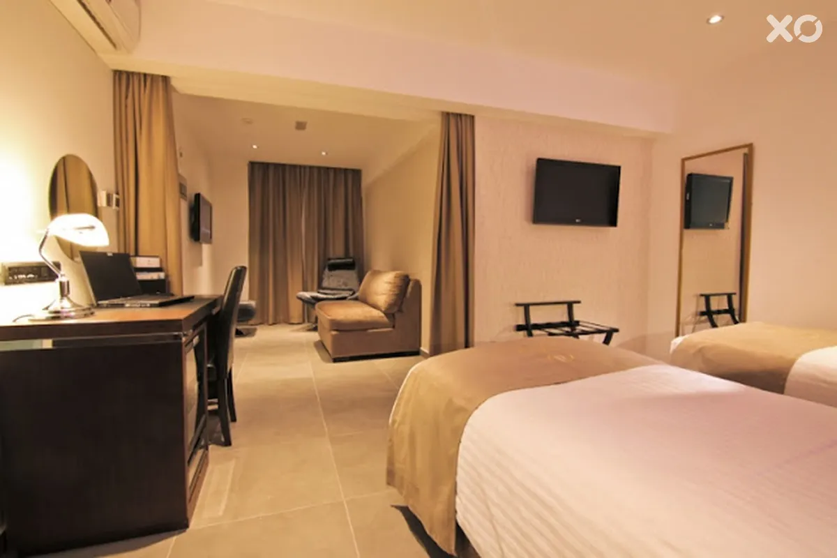 Achilleos City Hotel