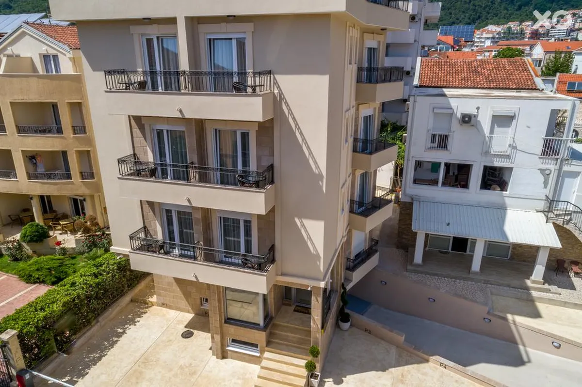 Al Mare Apartments