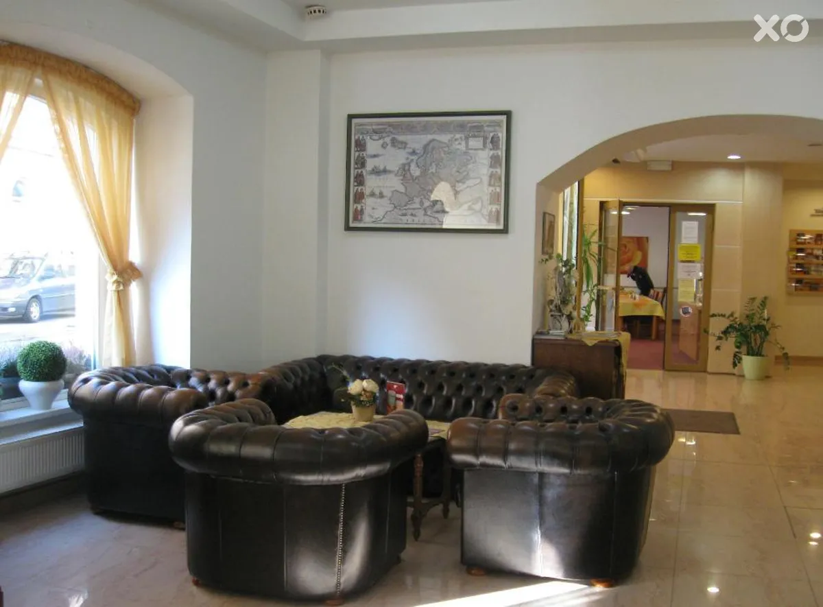 Ruze Hotel