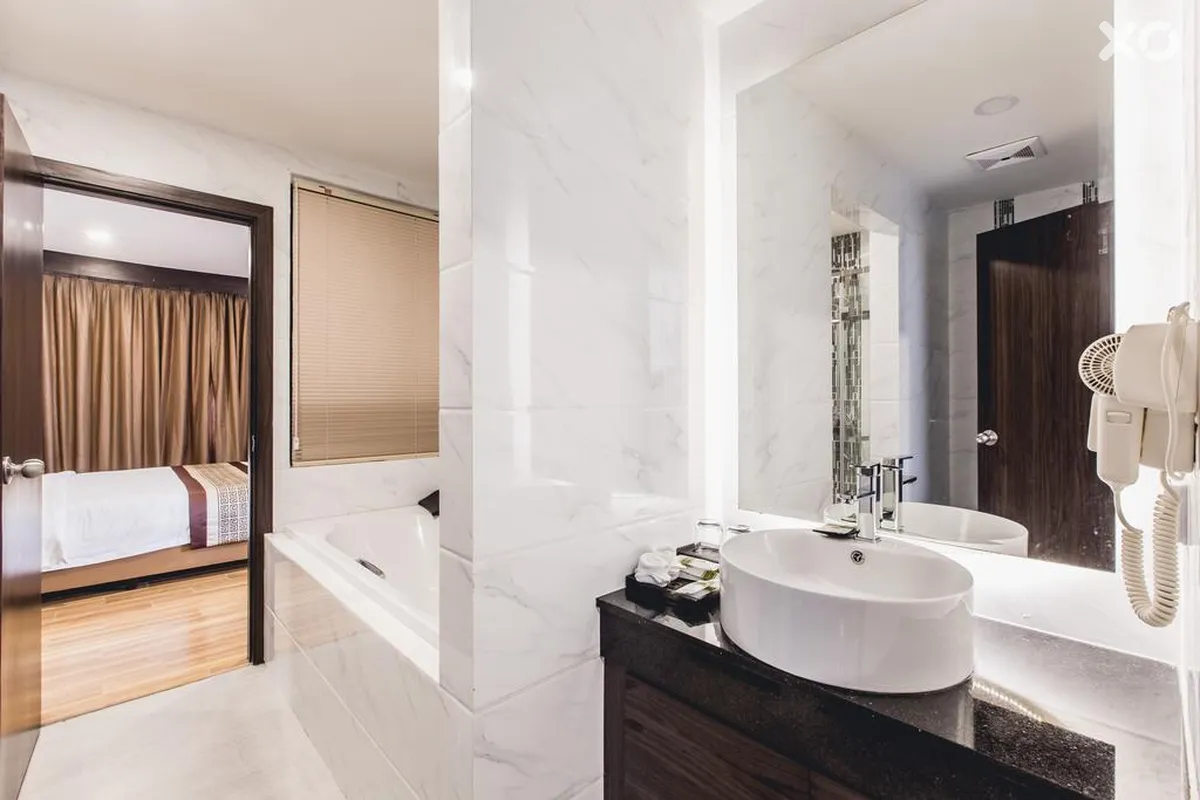 Golden Jomtien Beach Hotel