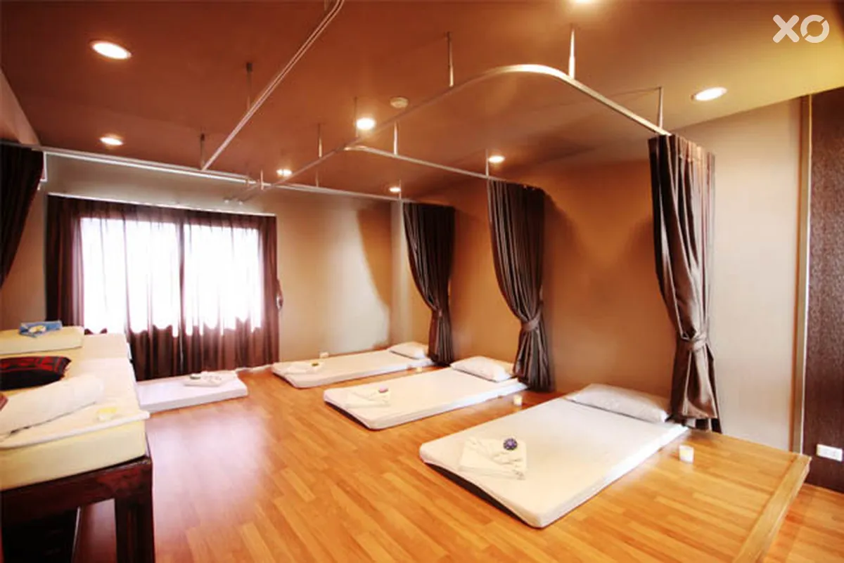 Evergreen Place Siam by UHG