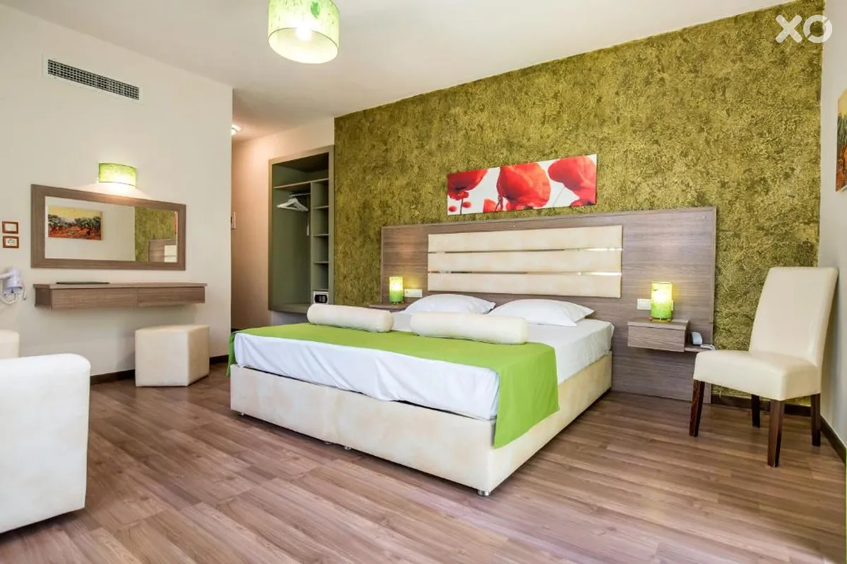 Garden Hotel