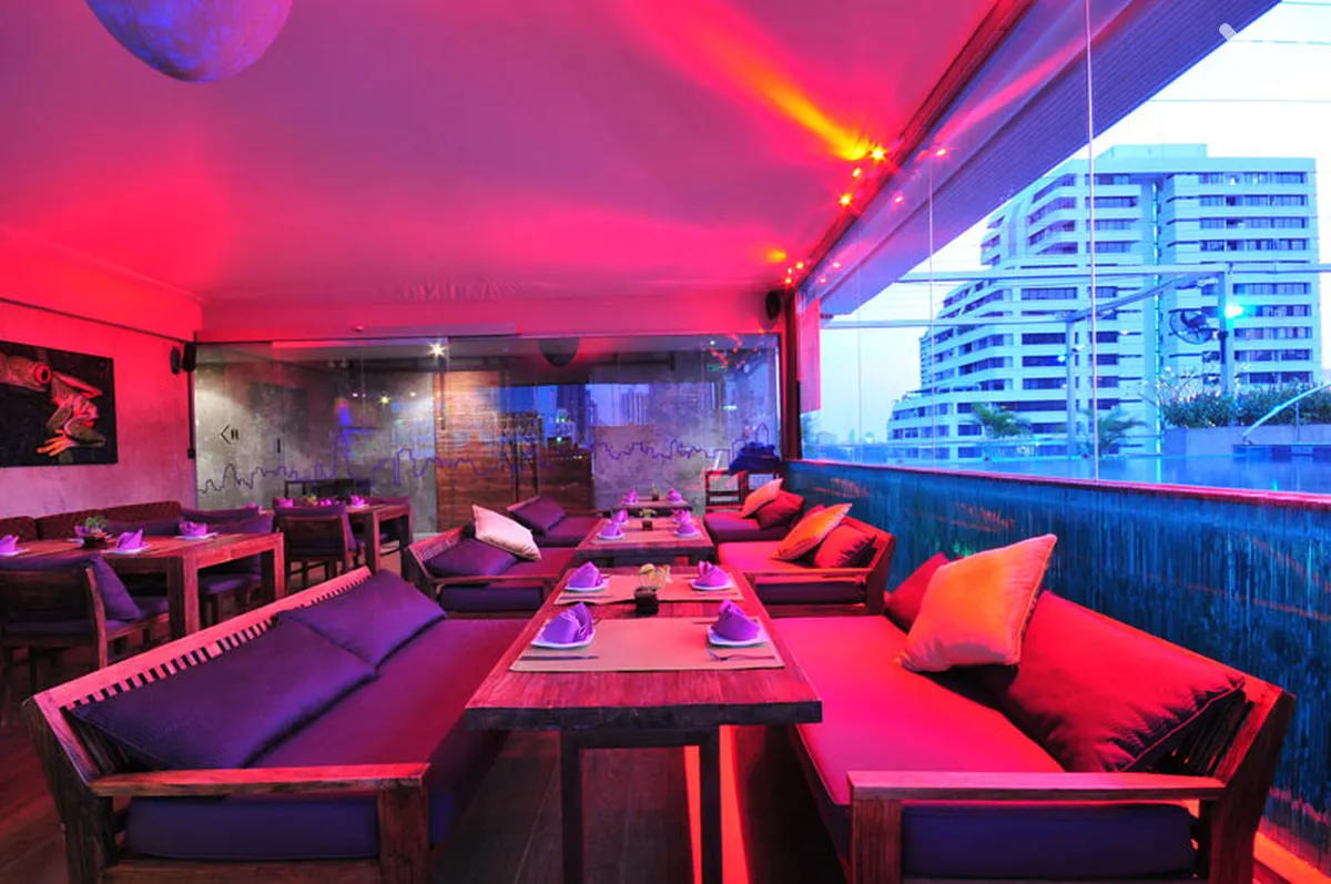 Galleria 10 Sukhumvit Bangkok Hotel