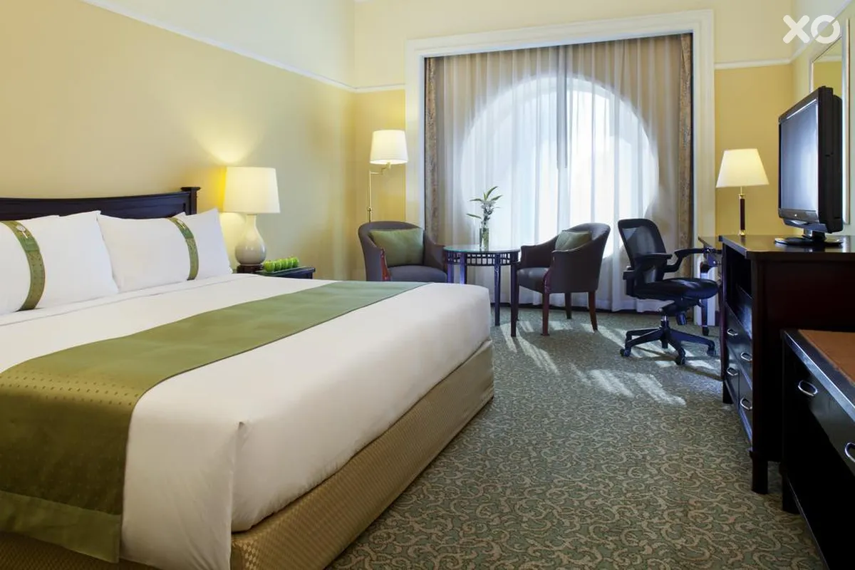 Holiday Inn Silom