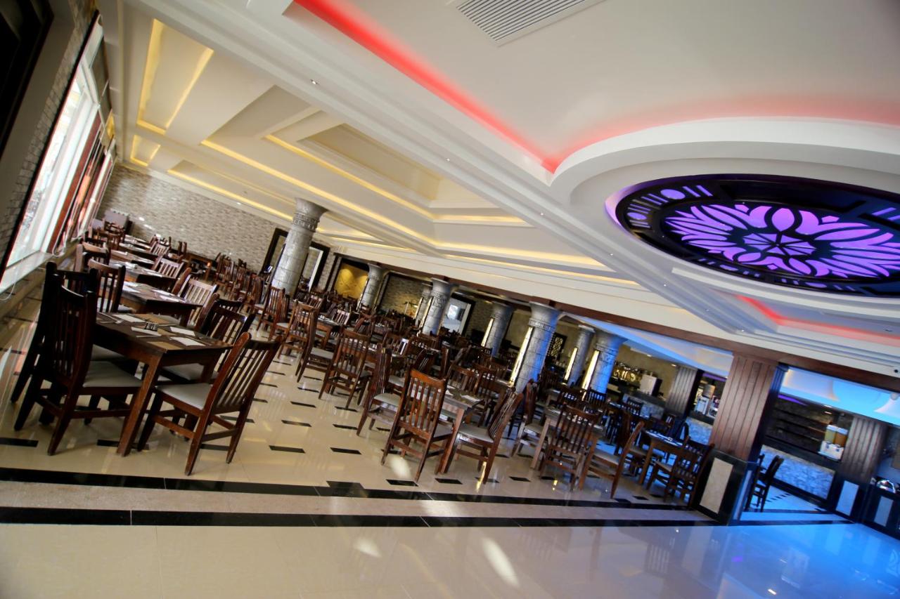 Mirage Bay Resort & Aquapark Lilly Land