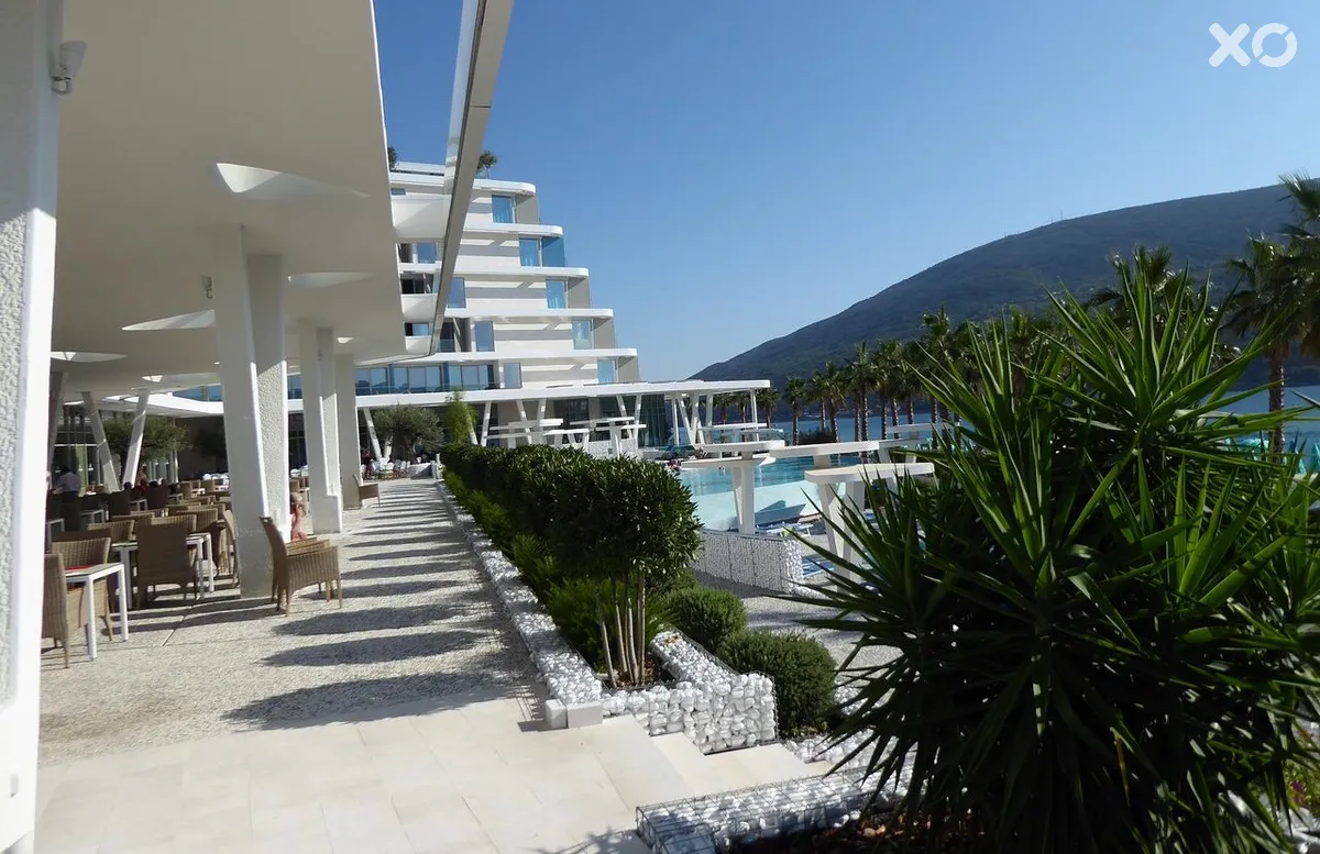 Carine Hotel Kumbor Superior