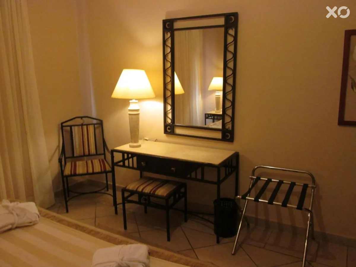 Solymar Ivory Suites