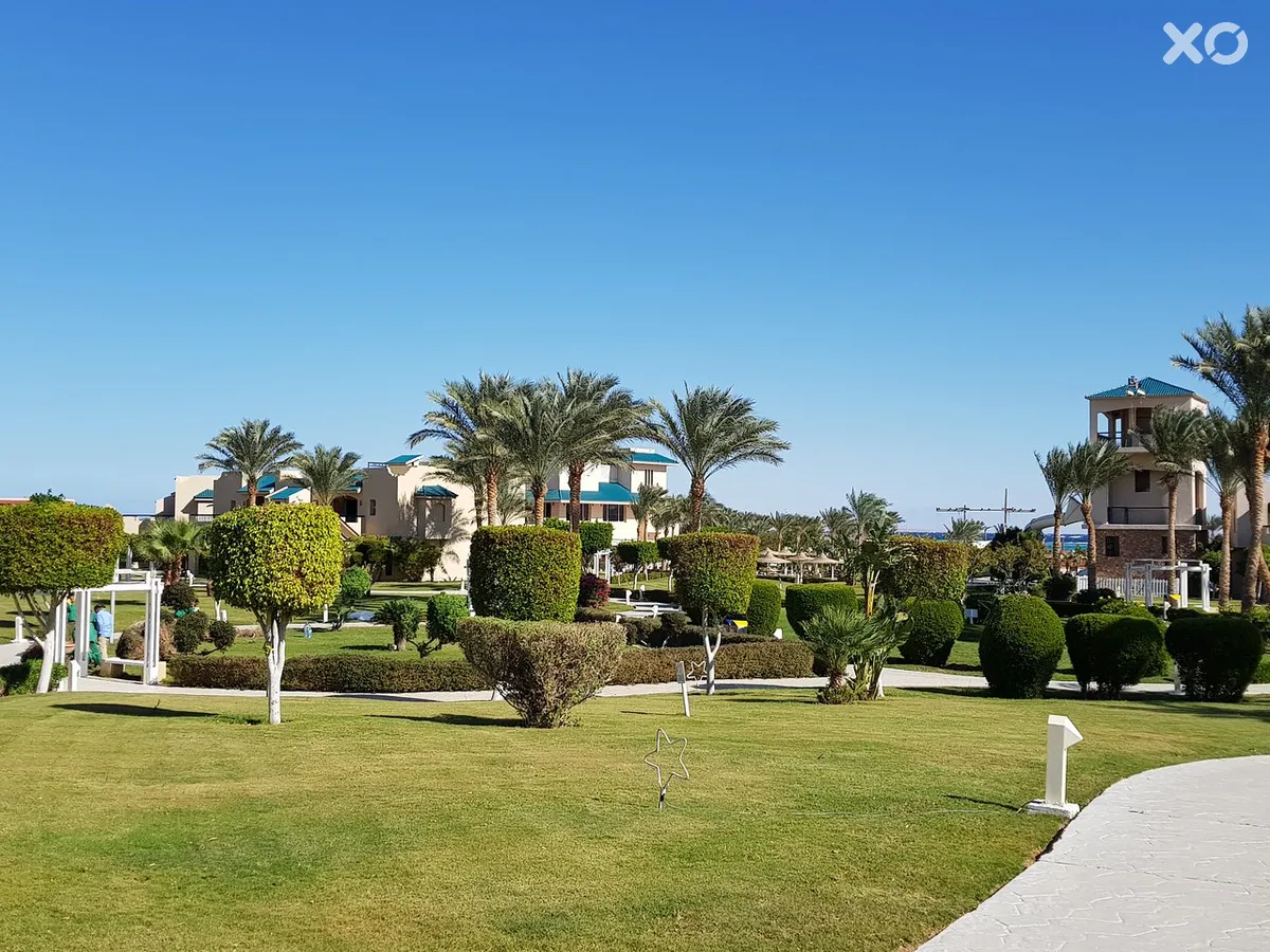 Coral Sea Holiday Resort & Aqua Park