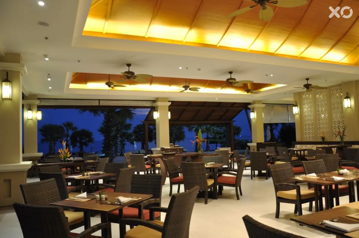 Ravindra Beach Resort & Spa
