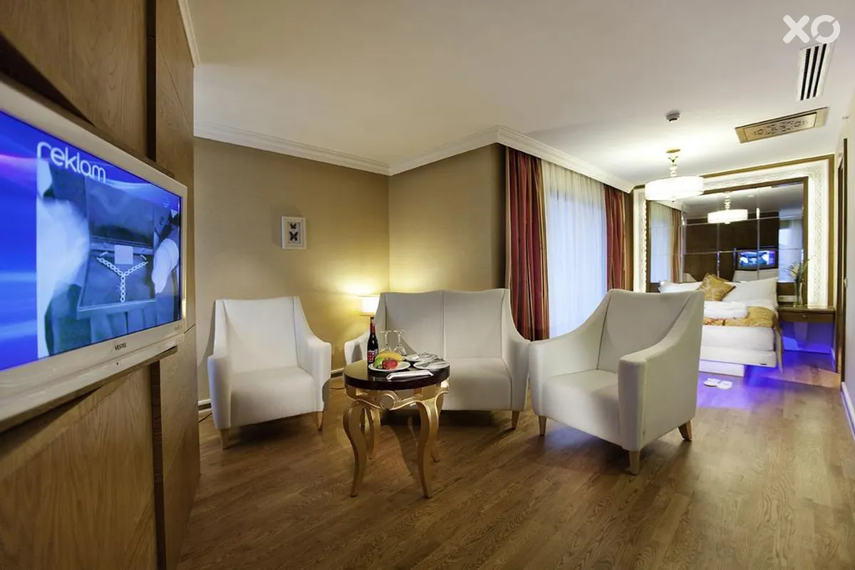 Granada Luxury Okurcalar