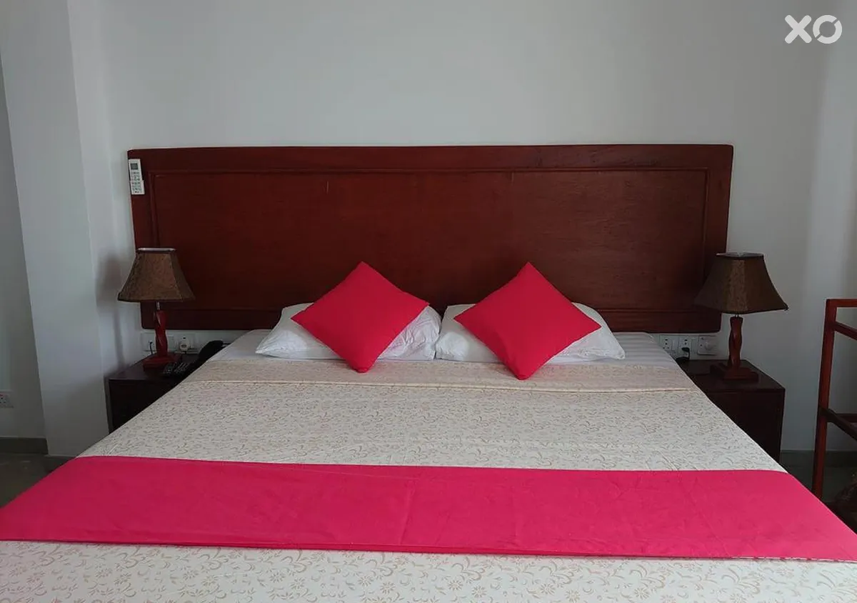 Sea Breeze Hotel