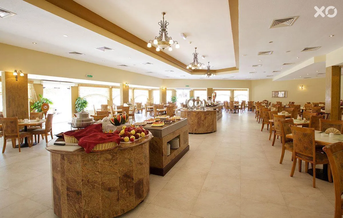 BM Beach Hotel