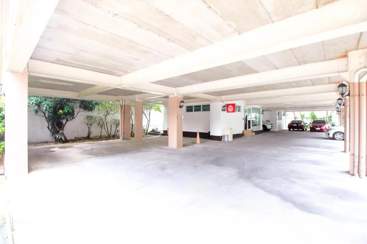 Capital O 411 Grandview Condo 15