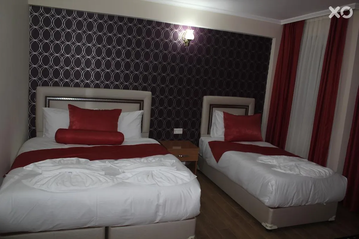Reydel Hotel