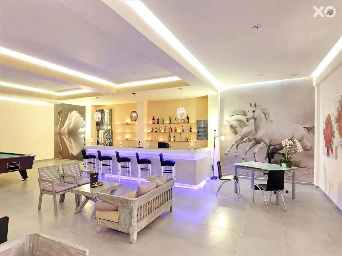 The Royal Grand Hotel