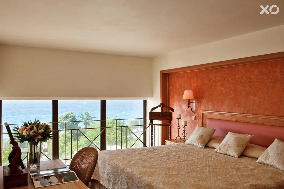 Rhodes Bay Hotel & Spa