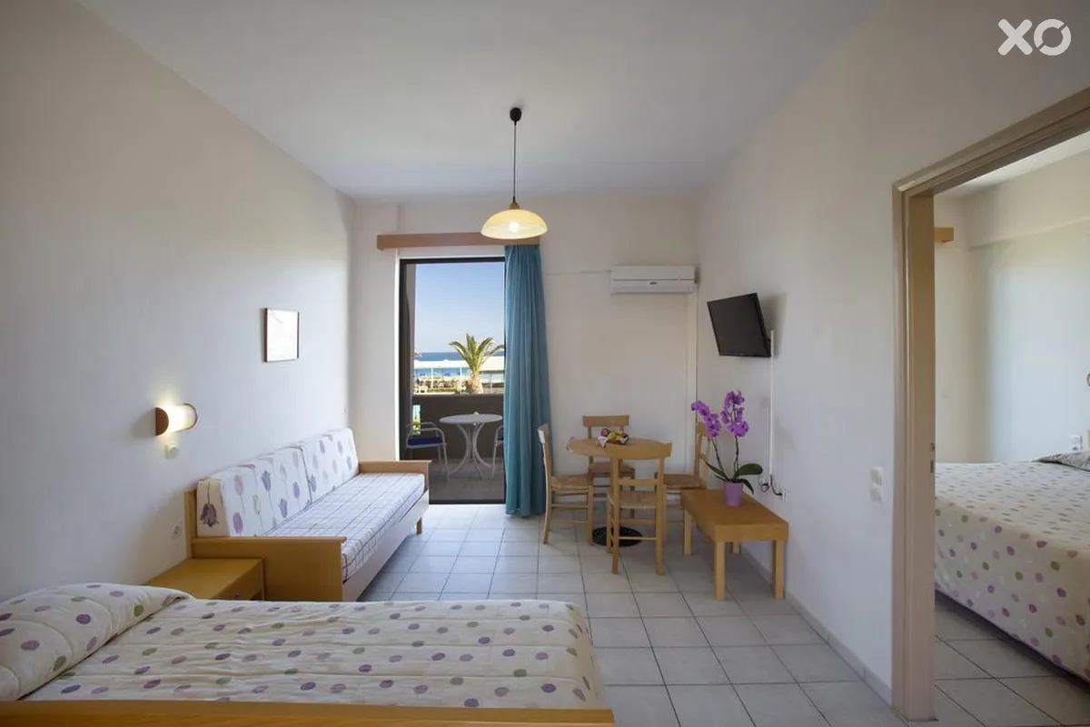 Marinos Beach Hotel