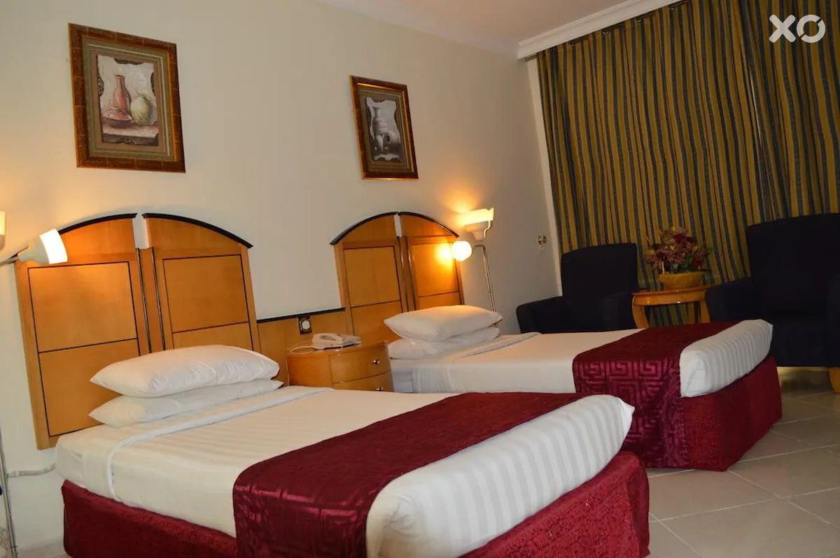 Dolphin Hotel Apartments