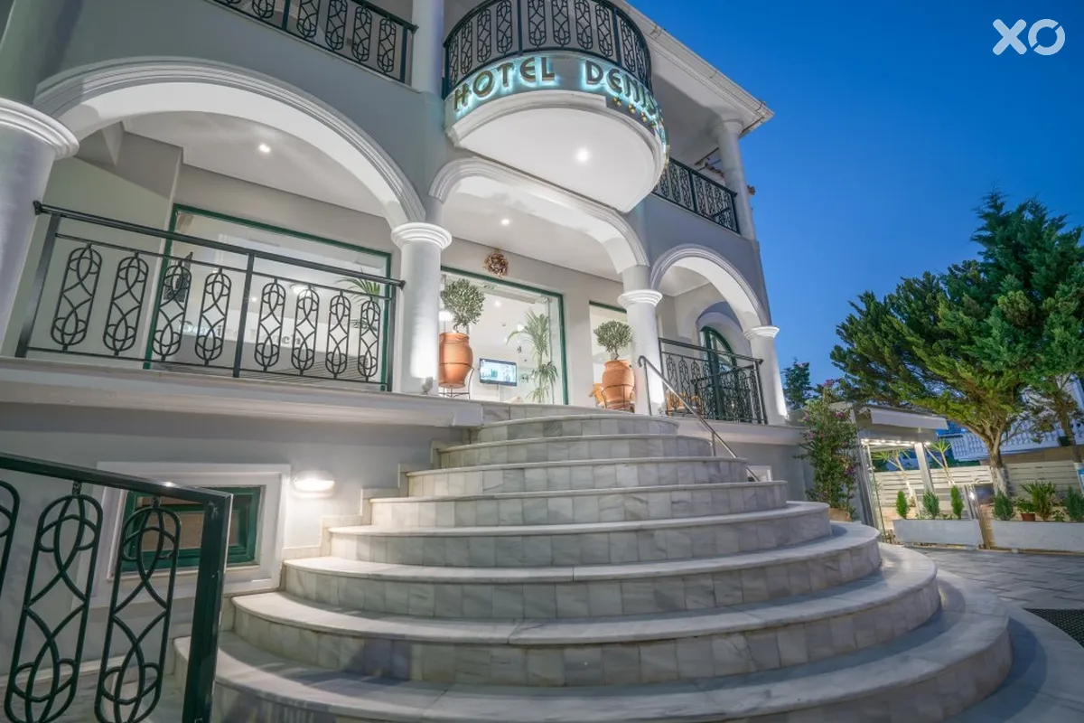 Denise Beach Hotel