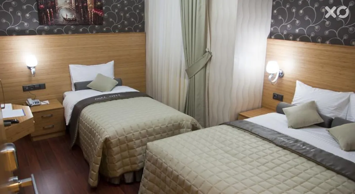 Abel Hotel