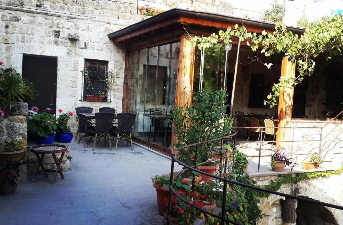 Melekler Evi Cave Hotel