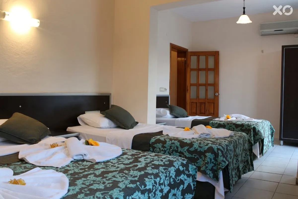 Gold Stone Hotel