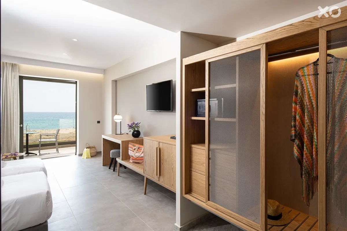 Portes Lithos Luxury Resort
