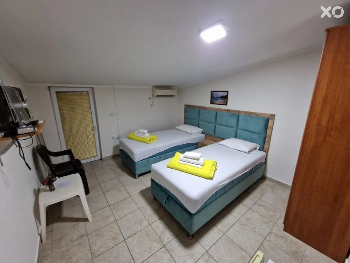 Jana Apartments