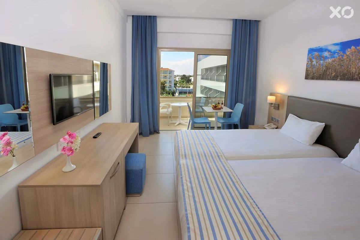 Nissiana Hotel