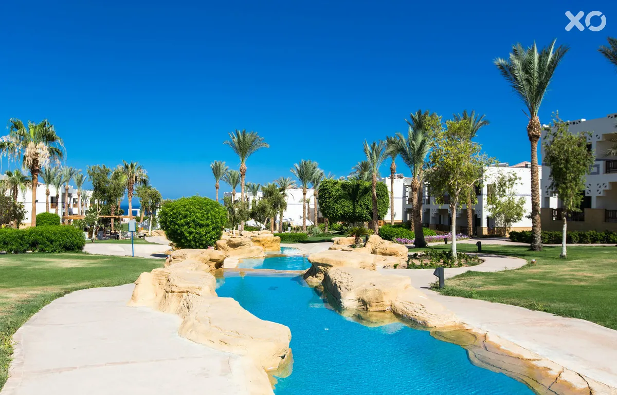 Amphoras Beach