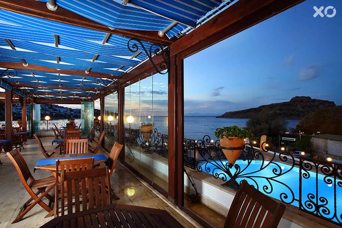 Cactus Fleur Beach Club