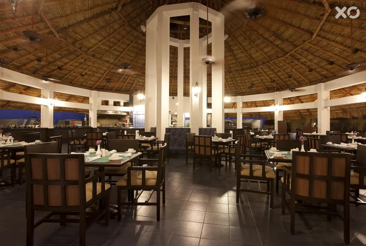 Emporio Cancun