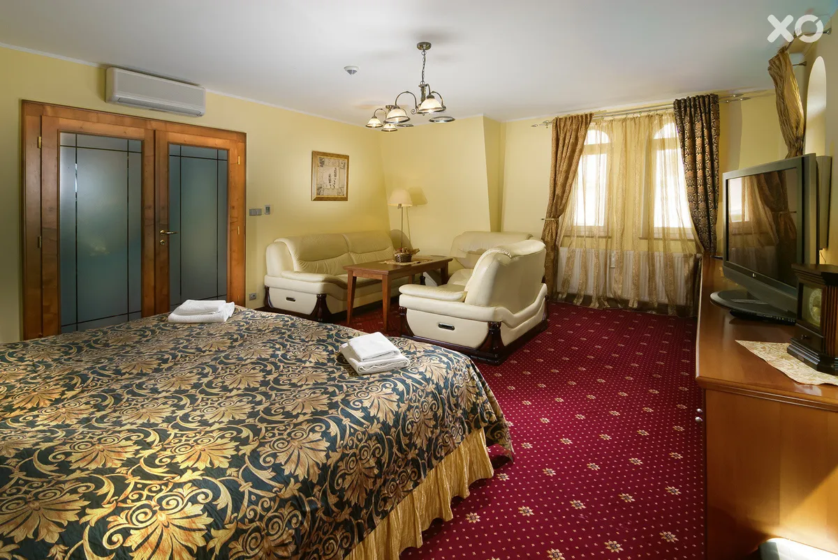 Ruze Hotel
