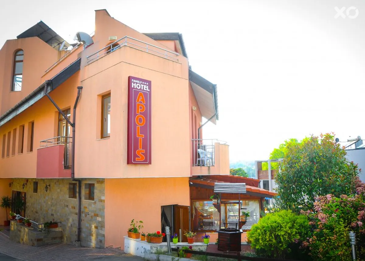 Apolis Hotel
