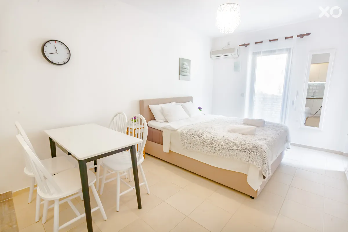 Gregovic Apartments