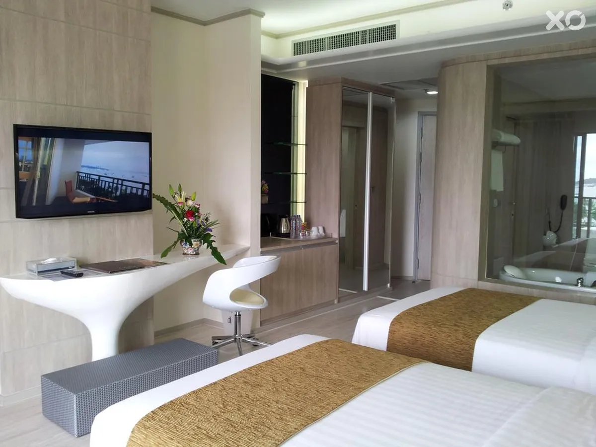 D-Beach Pattaya Discovery Beach Hotel