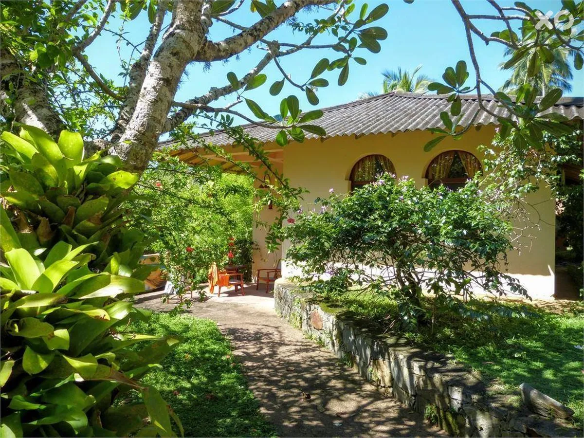 Eva Lanka Hotel