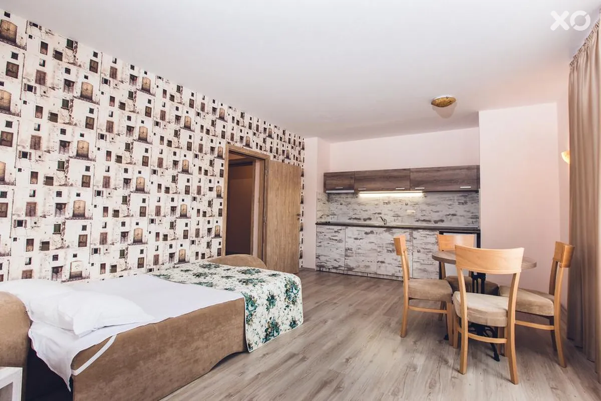 Avenue Deluxe ApartHotel