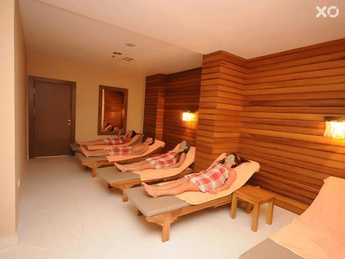 Insula Resort & Spa